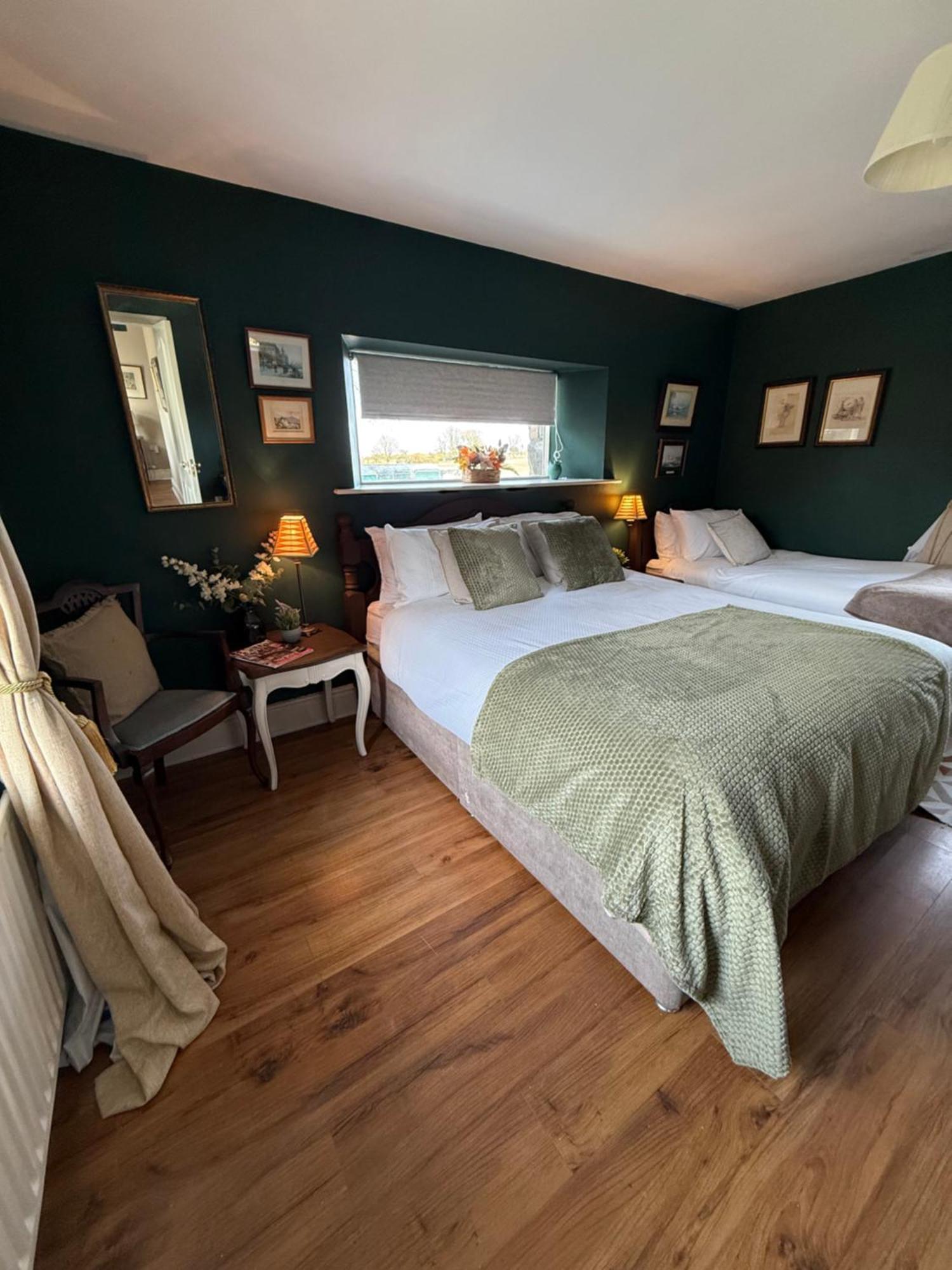 Lodge Fennor Park